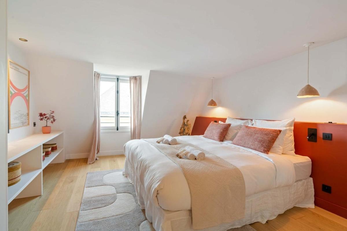 Luxurious Ac Apartment