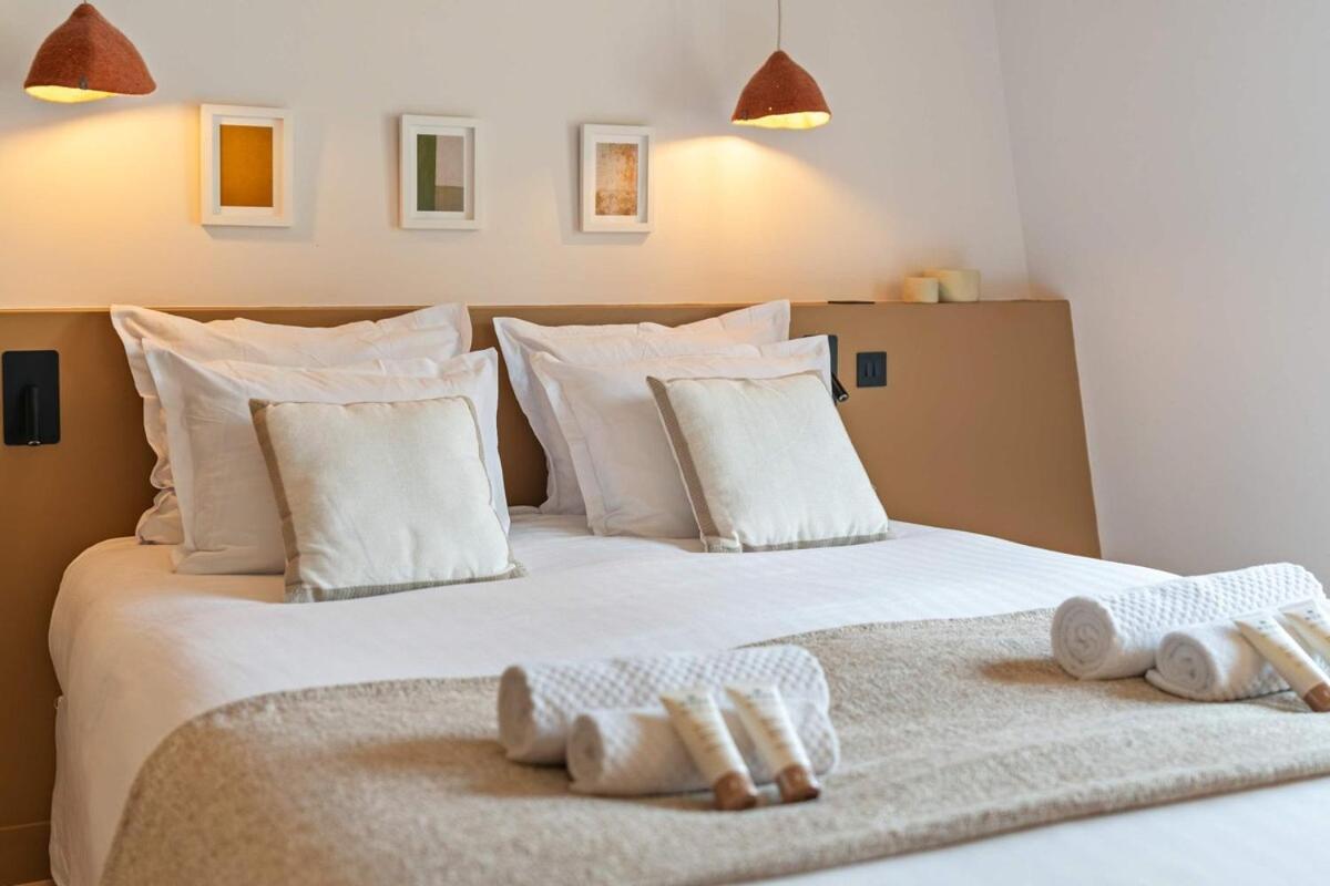 Luxurious Ac Paris